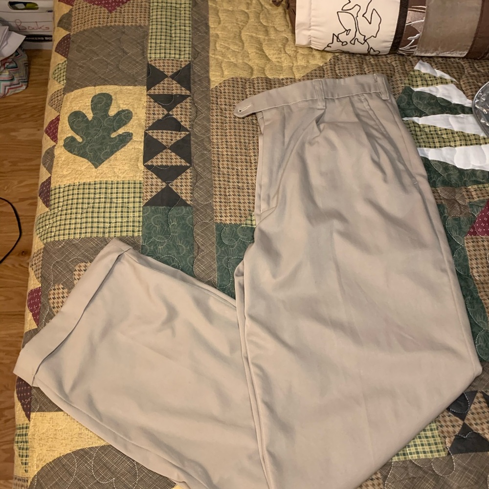 Men’s casual dress pants-Izod